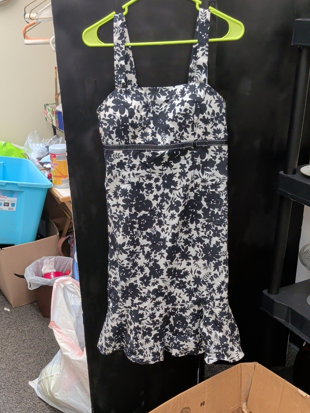 R&K Black and White Floral Midi Dress with Ruffle Hem